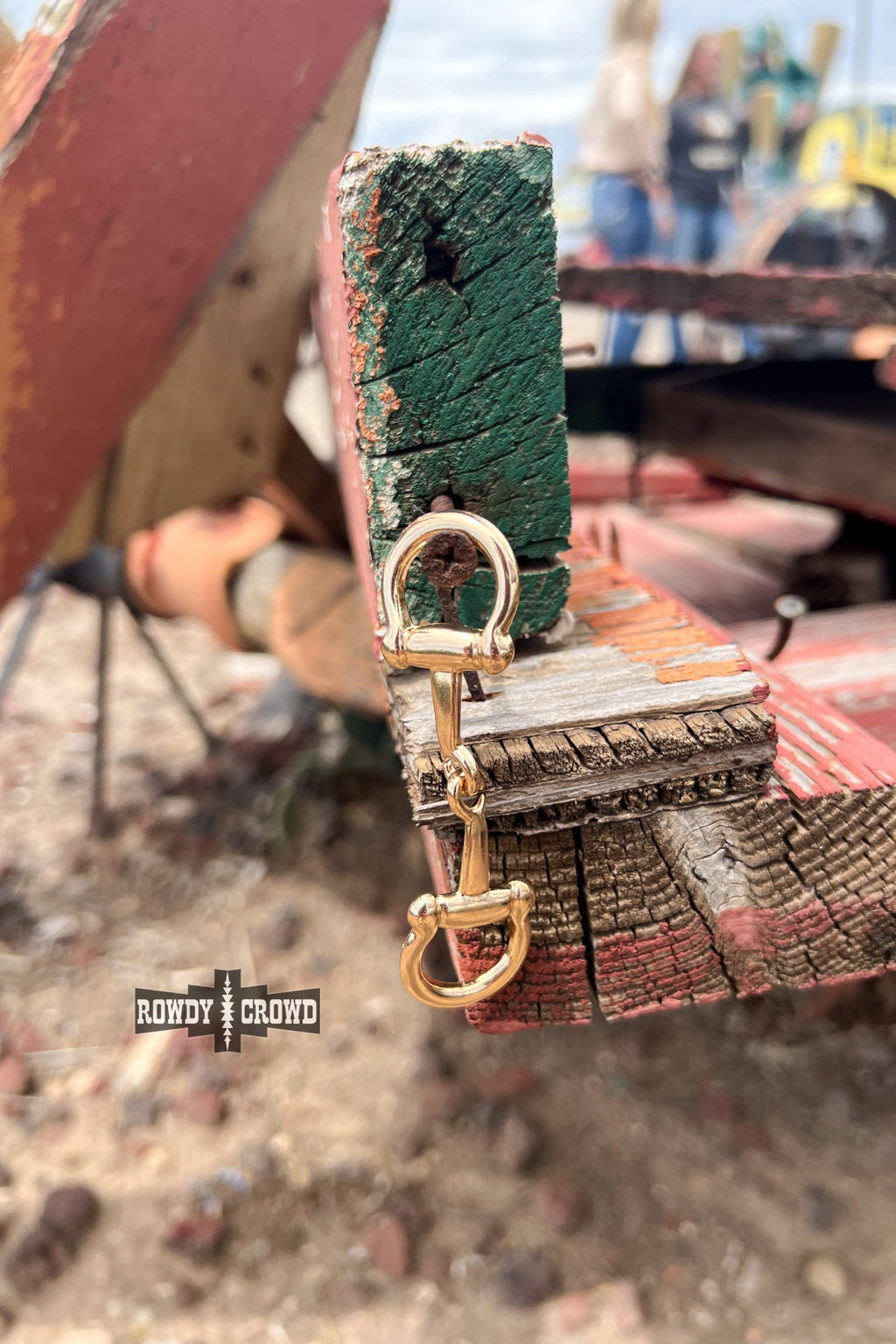 Snazzy Snaffle Scarf Slide